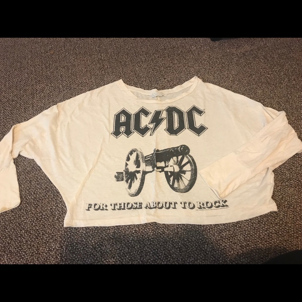 Ac/dc tee